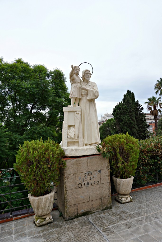 san-jose-obrero-sculpture