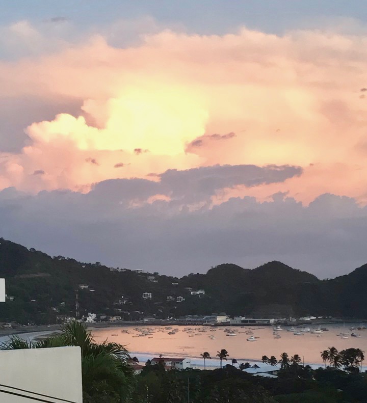 san-juan-del-sur-sunset-bay