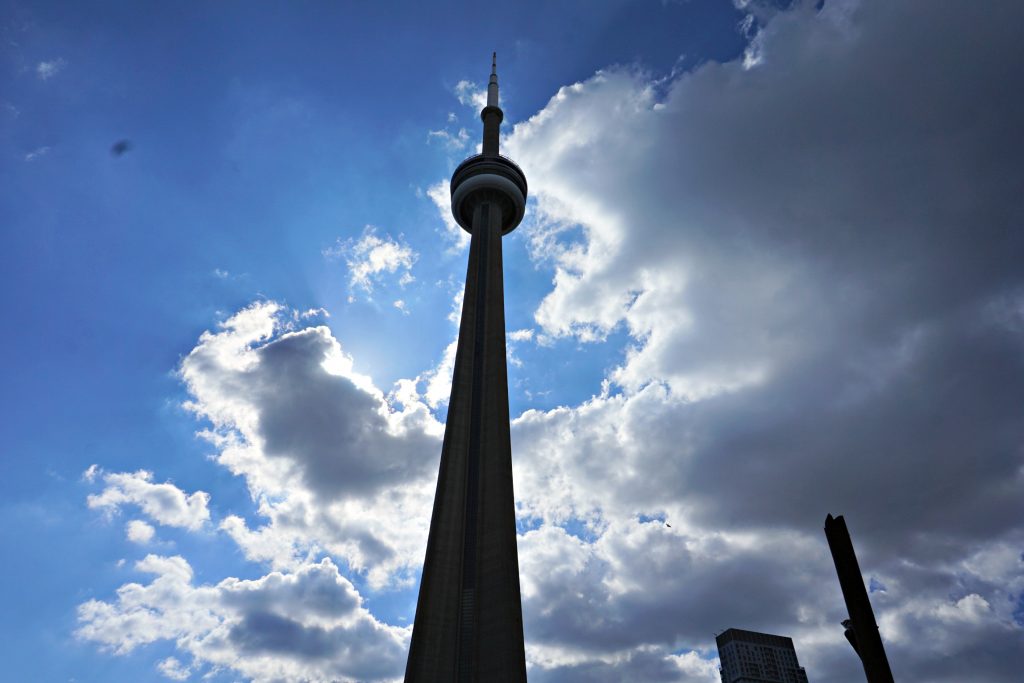 cn-tower-silhouette