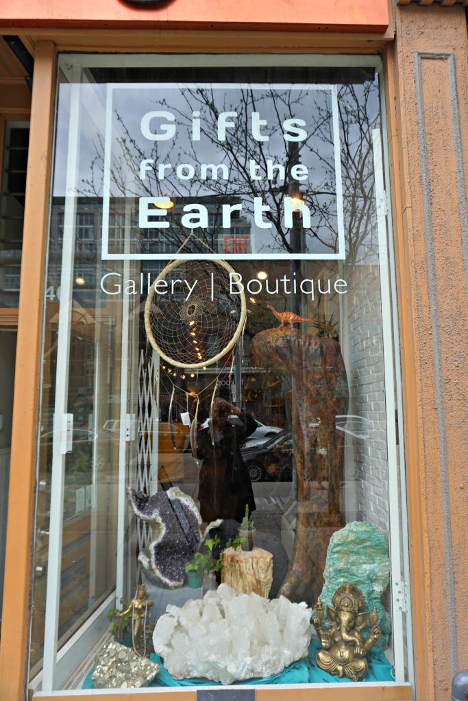 gifts-from-the-earth-boutique-queen-st-west-toronto