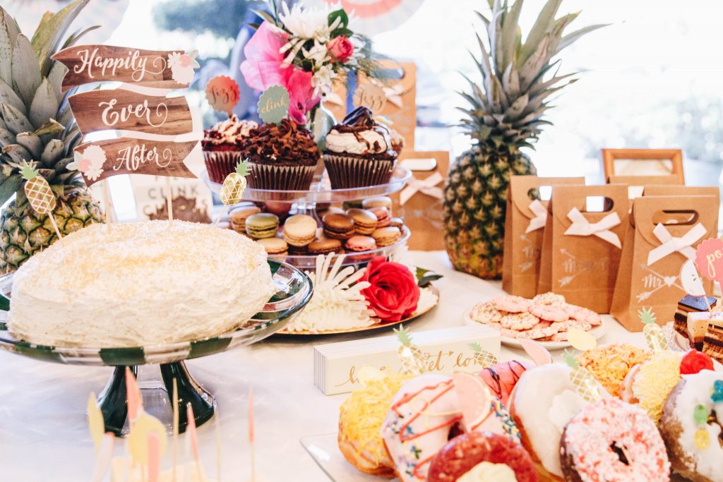 tropical-bridal-shower-dessert-table-close-up