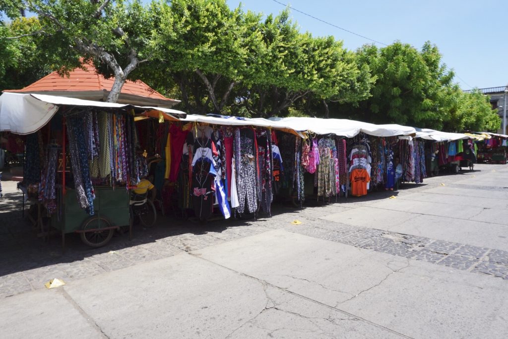 shopping-stalls-granada-nicaragua